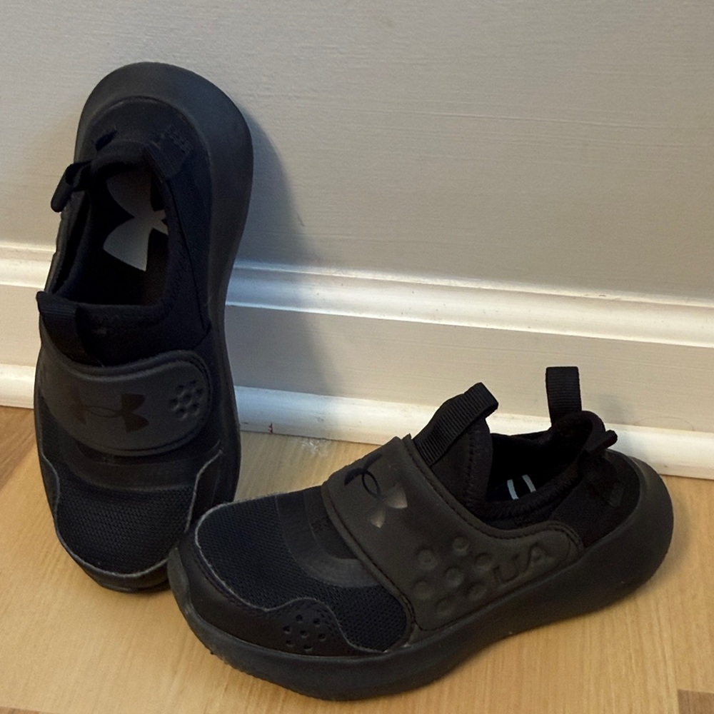 Under Armour Kids Black Slip-On Sneakers